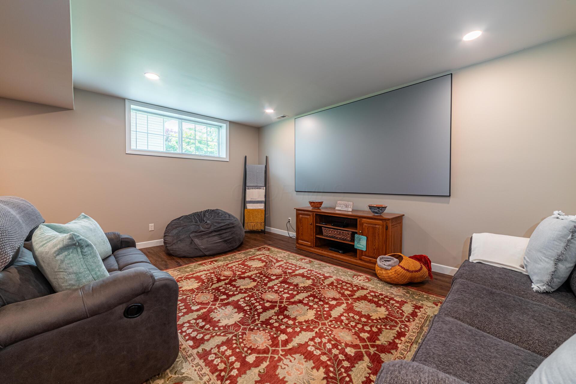 846 Fairway Drive, Howard, Ohio image 38