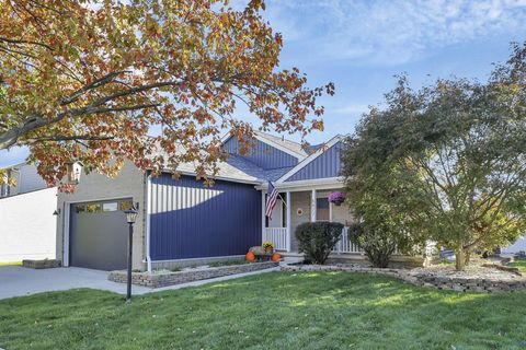 Photo of 6477 Buckeye Path Drive S, Grove City, OH 43123 (MLS # 225040126)