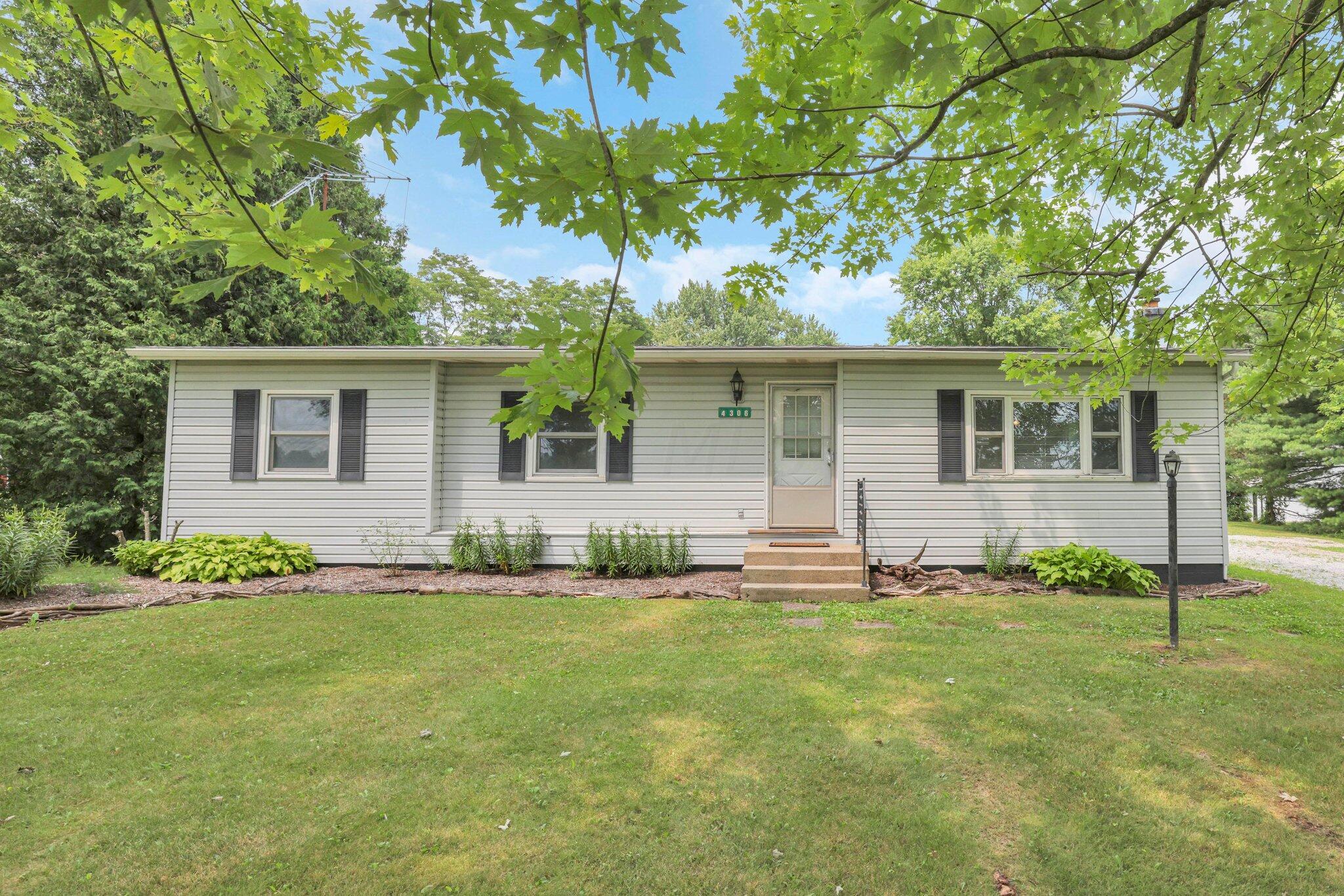 View Hebron, OH 43025 house