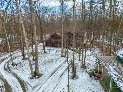Photo of 19400 Bear Swamp Road, Marysville, OH 43040 (MLS # 225046261)