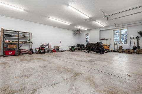 Tiny photo for 9800 Malibu Court, Plain City, OH 43064 (MLS # 225045341)