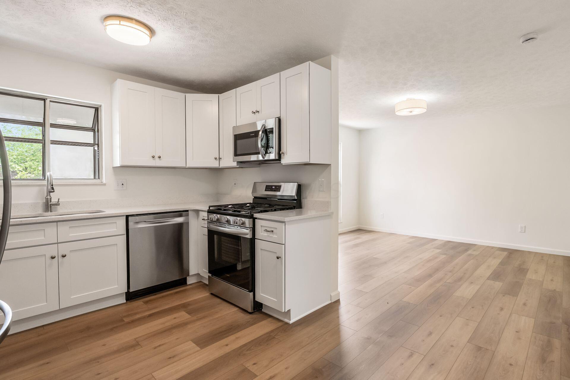 1395 Cascara Drive, Galloway, Ohio image 11
