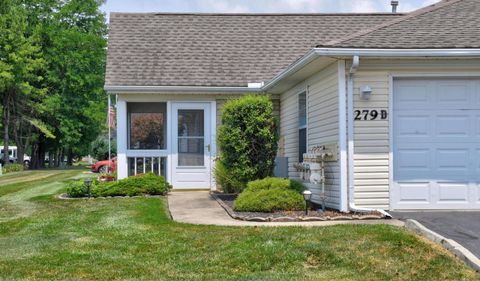 Tiny photo for 279 Goosepond Road D #D, Newark, OH 43055 (MLS # 226026642)