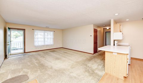 Tiny photo for 279 Goosepond Road D #D, Newark, OH 43055 (MLS # 226026642)