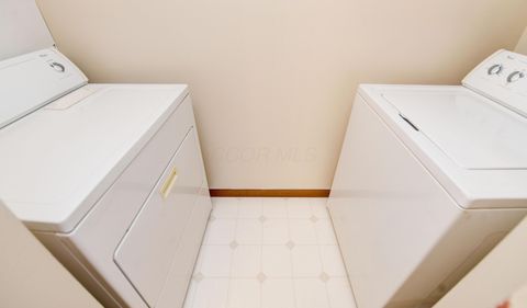 Tiny photo for 279 Goosepond Road D #D, Newark, OH 43055 (MLS # 226026642)