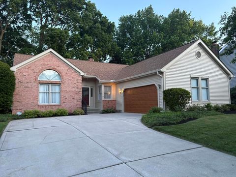 Homes For Sale - 3369 River Narrows Road<br/> Hilliard, OH 43026