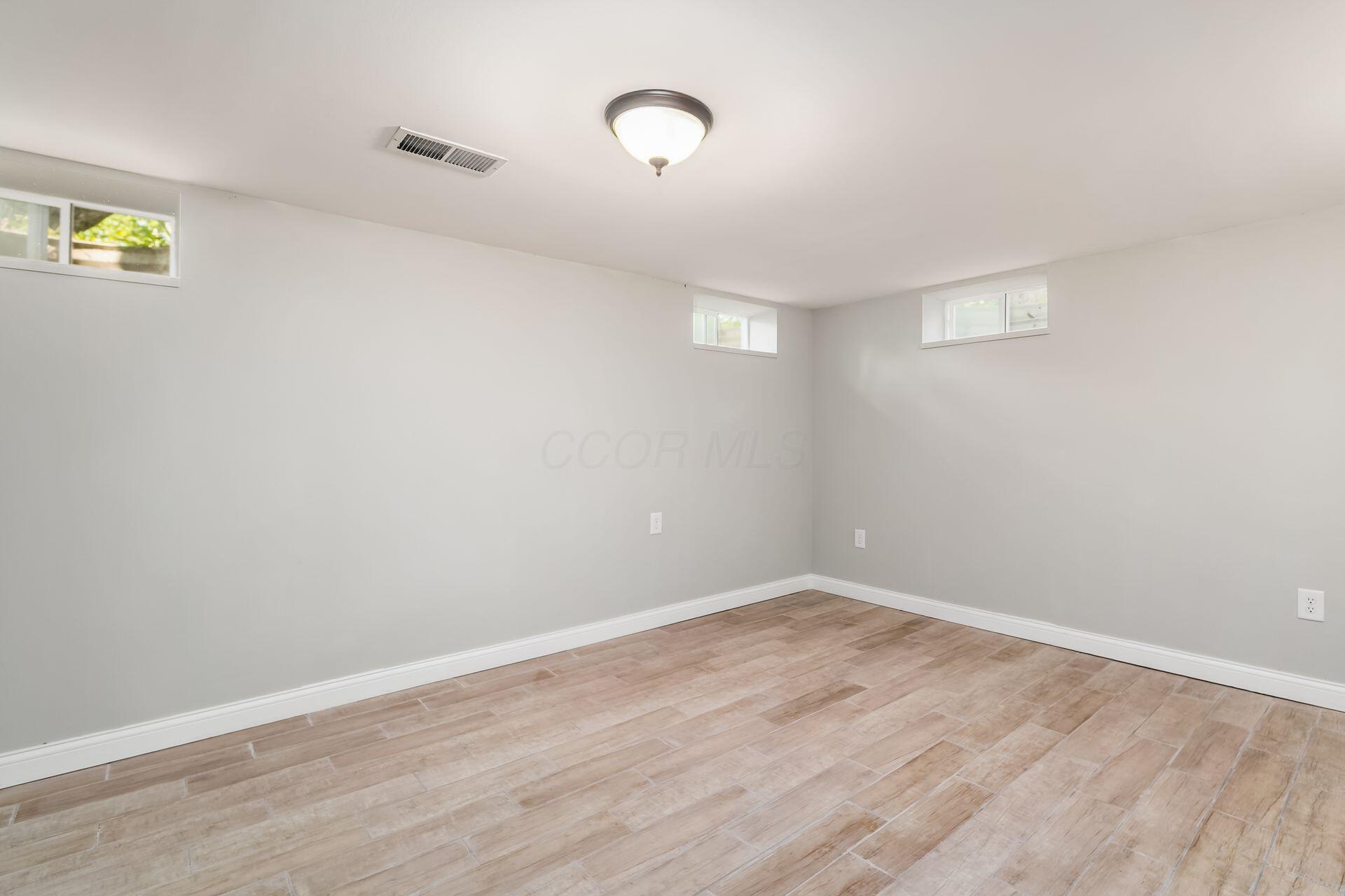 2119 Greenlawn Drive, Delaware, Ohio image 23