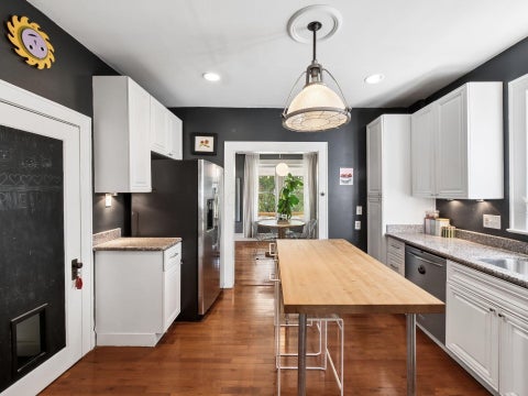 Tiny photo for 316 Crestview Road, Columbus, OH 43202 (MLS # 226040068)