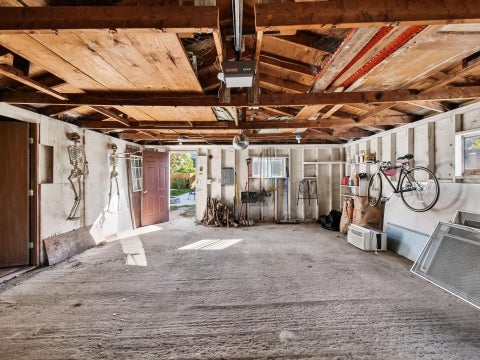 Tiny photo for 316 Crestview Road, Columbus, OH 43202 (MLS # 226040068)