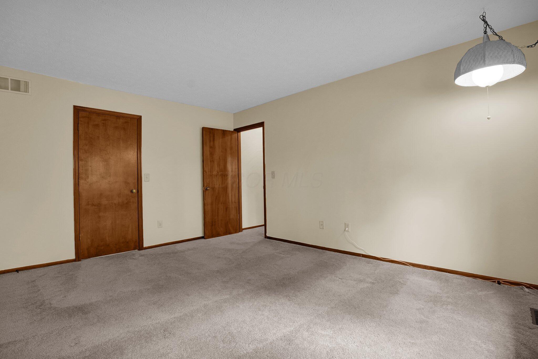 623 Rockbridge Road, Westerville, Ohio image 36