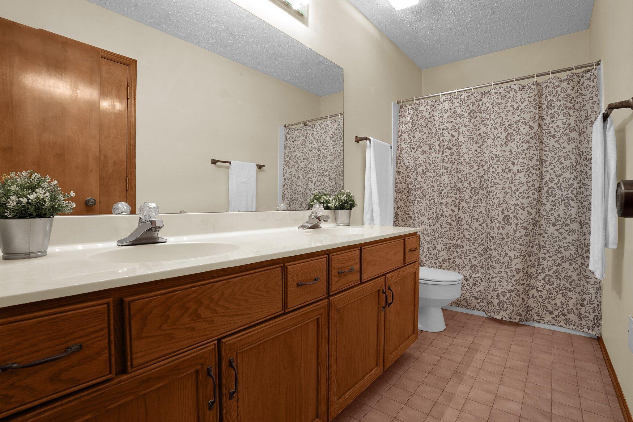 623 Rockbridge Road, Westerville, Ohio image 31