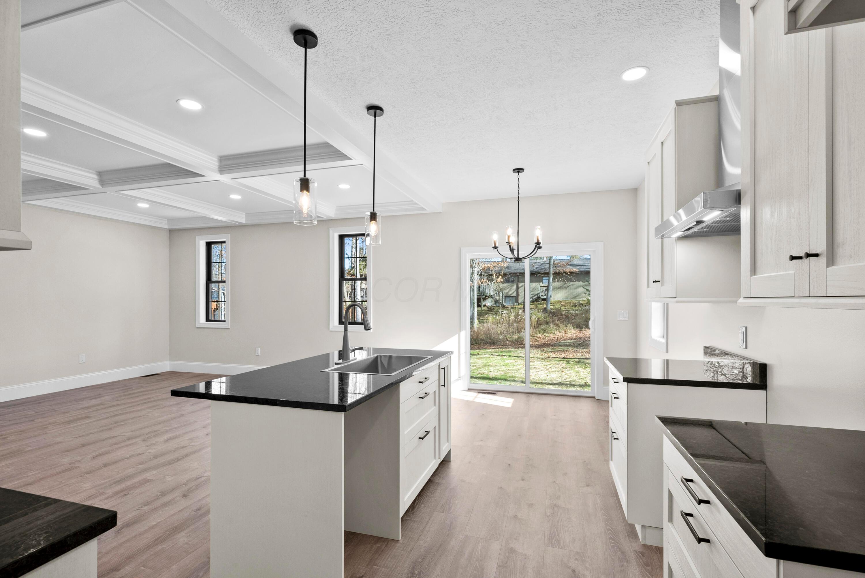 1725 Rippling Brook Drive, Mansfield, Ohio image 15