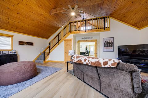 Tiny photo for 1366 Newland Ridge, Waverly, OH 45690 (MLS # 225045105)