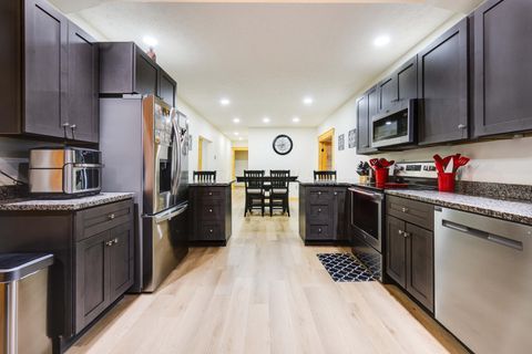 Tiny photo for 1366 Newland Ridge, Waverly, OH 45690 (MLS # 225045105)