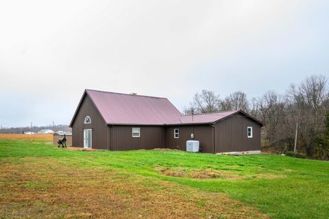 Tiny photo for 1366 Newland Ridge, Waverly, OH 45690 (MLS # 225045105)