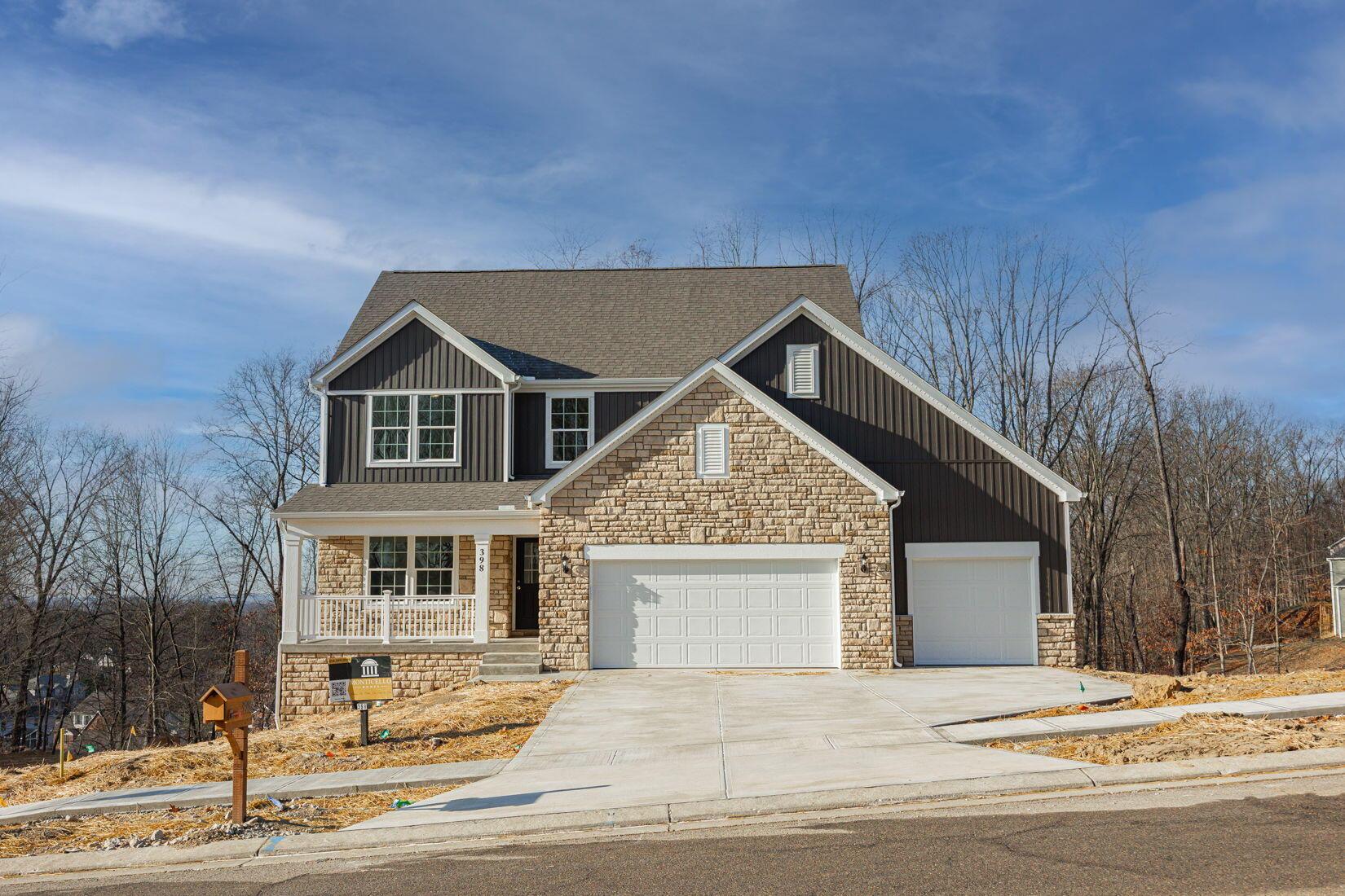 398 River Oaks Drive, Heath, Ohio image 1