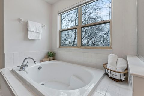 Tiny photo for 5556 Stockton Way, Dublin, OH 43016 (MLS # 225044777)