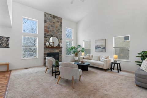 Tiny photo for 5556 Stockton Way, Dublin, OH 43016 (MLS # 225044777)