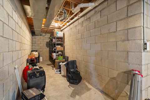 Tiny photo for 5556 Stockton Way, Dublin, OH 43016 (MLS # 225044777)