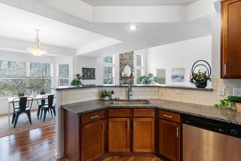 Tiny photo for 5556 Stockton Way, Dublin, OH 43016 (MLS # 225044777)