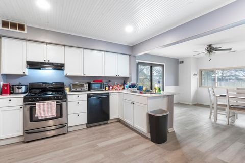 Tiny photo for 4649 Dundee Avenue, Columbus, OH 43227 (MLS # 225045279)