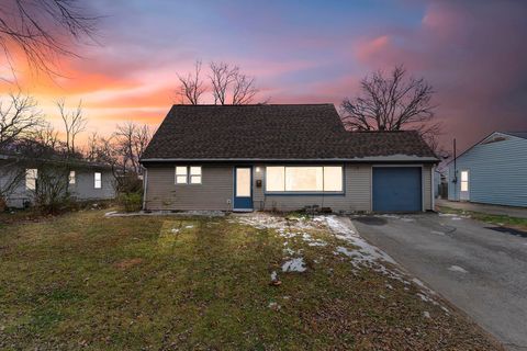 Photo of 4649 Dundee Avenue, Columbus, OH 43227 (MLS # 225045279)