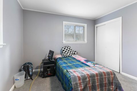 Tiny photo for 4649 Dundee Avenue, Columbus, OH 43227 (MLS # 225045279)