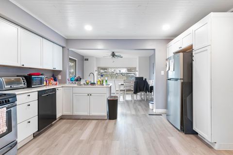 Tiny photo for 4649 Dundee Avenue, Columbus, OH 43227 (MLS # 225045279)