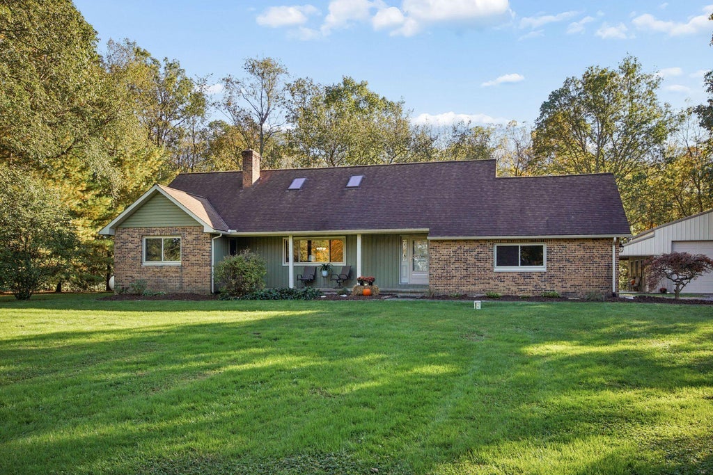 Photo of 3351 Payne Thompson Road, London, OH 43140 (MLS # 226040486)