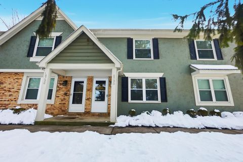 Photo of 5730 Crossing Court 1 #1, Columbus, OH 43231 (MLS # 226003479)