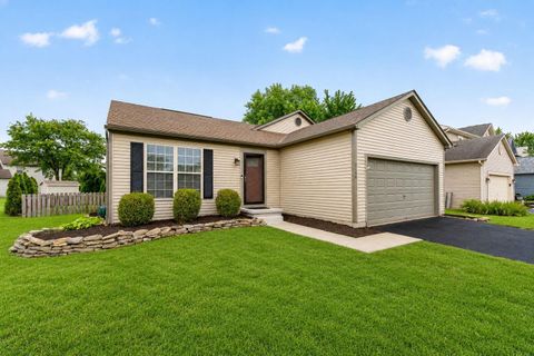 Photo of 2768 Westrock Drive, Hilliard, OH 43026 (MLS # 226023779)