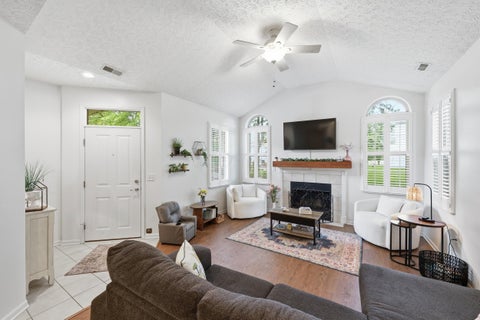 Tiny photo for 4361 Bridgeside Place 20 #20, New Albany, OH 43054 (MLS # 226017124)