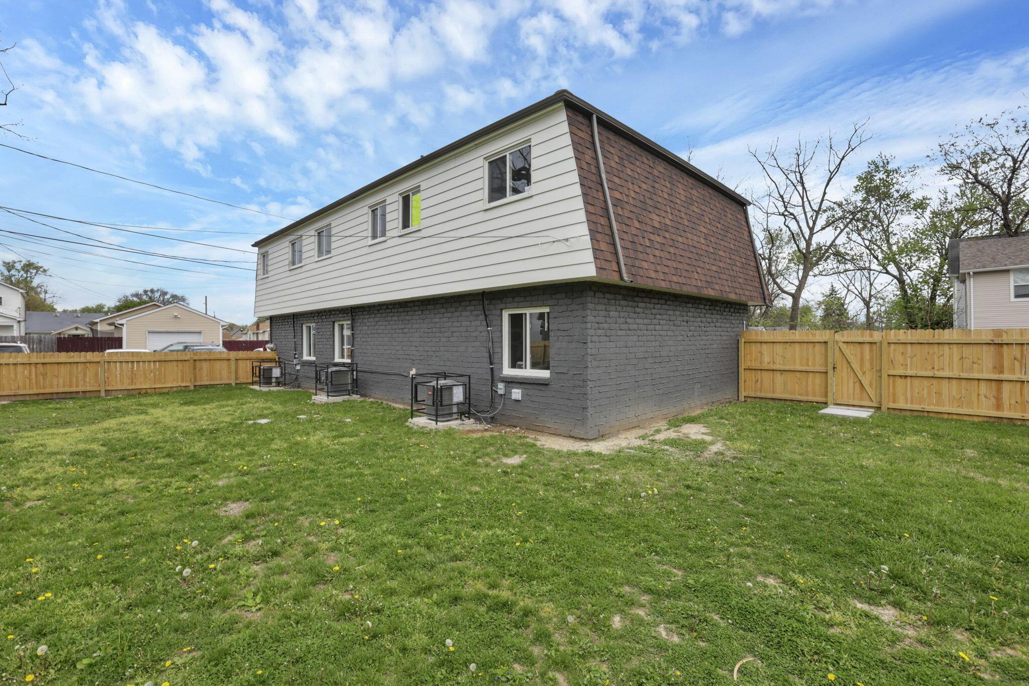 1530 Genessee Avenue