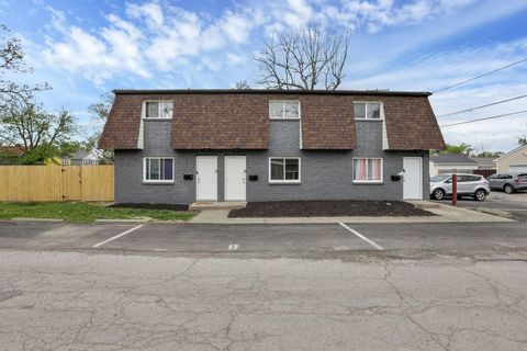 Photo of 1530 Genessee Avenue, Columbus, OH 43211 (MLS # 226012969)