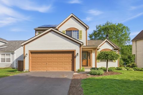 Photo of 3834 Highland Bluff Drive, Groveport, OH 43125 (MLS # 226013905)