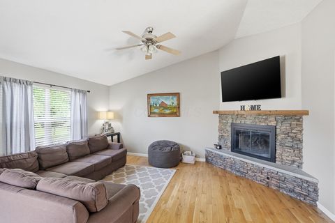 Tiny photo for 3834 Highland Bluff Drive, Groveport, OH 43125 (MLS # 226013905)