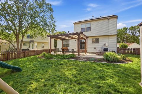 Tiny photo for 3834 Highland Bluff Drive, Groveport, OH 43125 (MLS # 226013905)