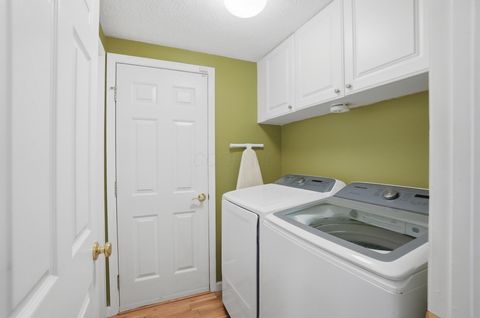 Tiny photo for 3834 Highland Bluff Drive, Groveport, OH 43125 (MLS # 226013905)