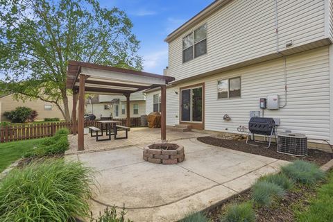 Tiny photo for 3834 Highland Bluff Drive, Groveport, OH 43125 (MLS # 226013905)
