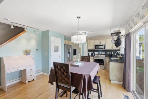 Tiny photo for 3834 Highland Bluff Drive, Groveport, OH 43125 (MLS # 226013905)