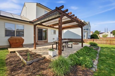 Tiny photo for 3834 Highland Bluff Drive, Groveport, OH 43125 (MLS # 226013905)