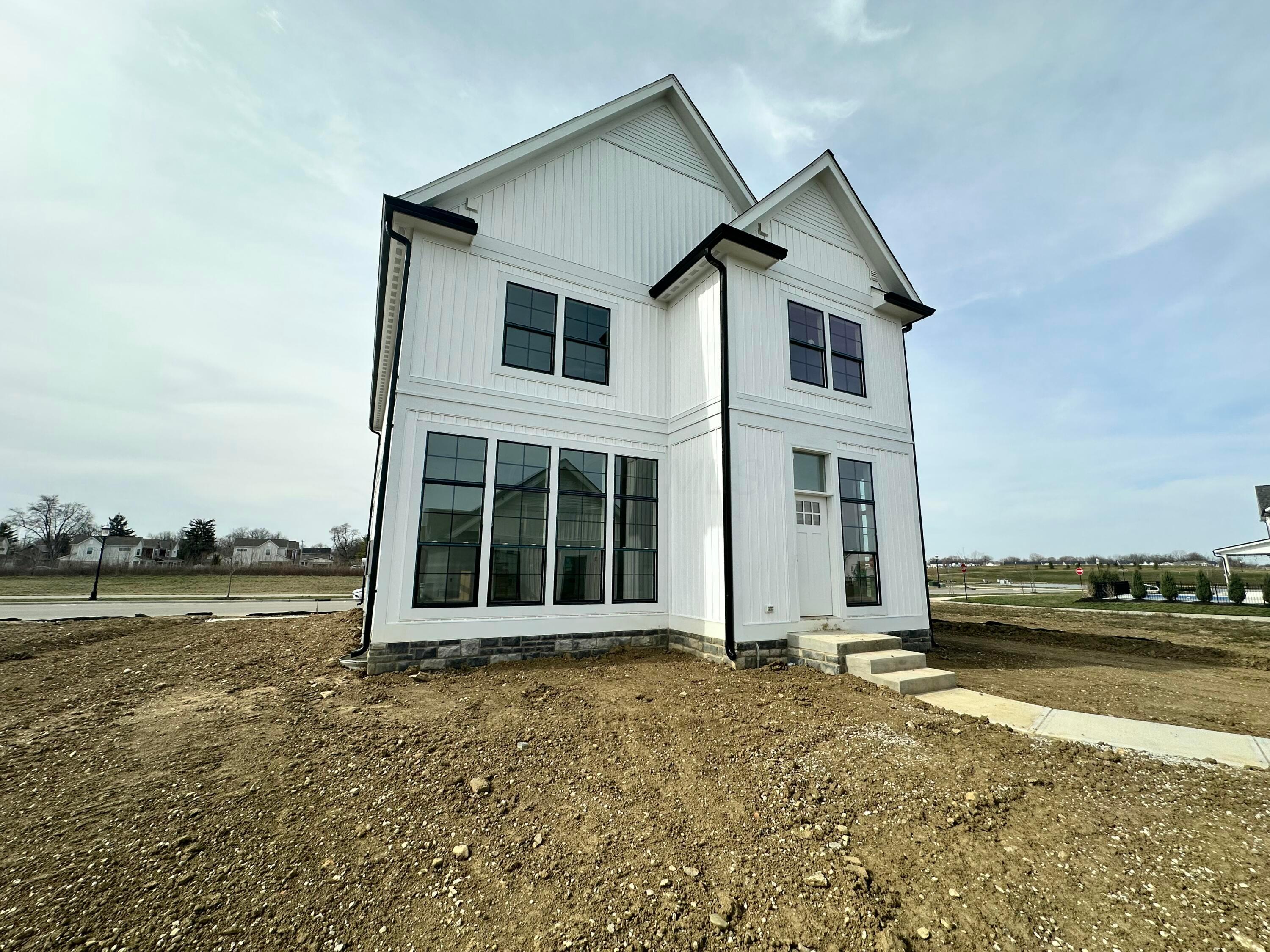 3584 Beulah Way, Grove City, Ohio image 35