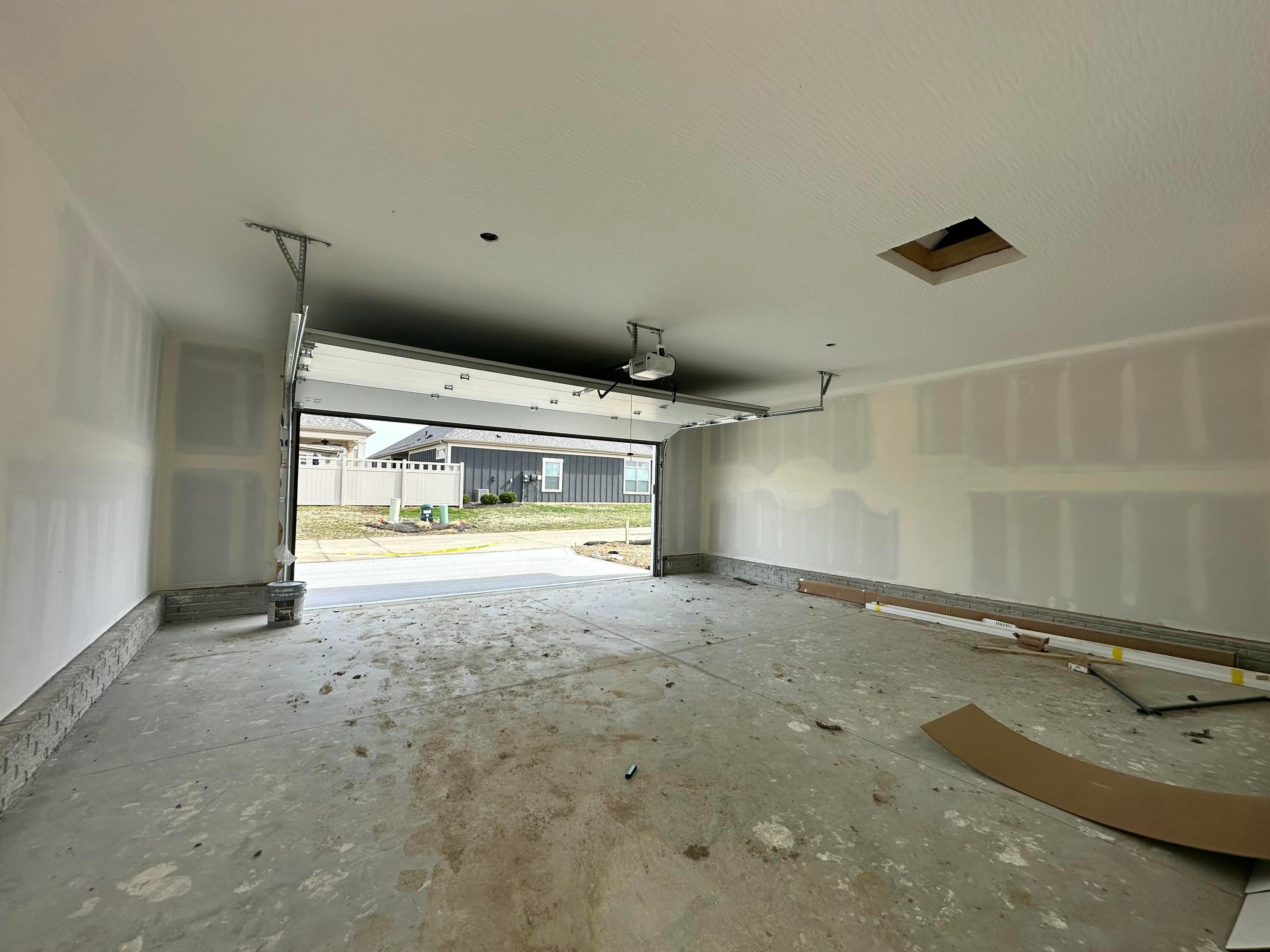 3584 Beulah Way, Grove City, Ohio image 32