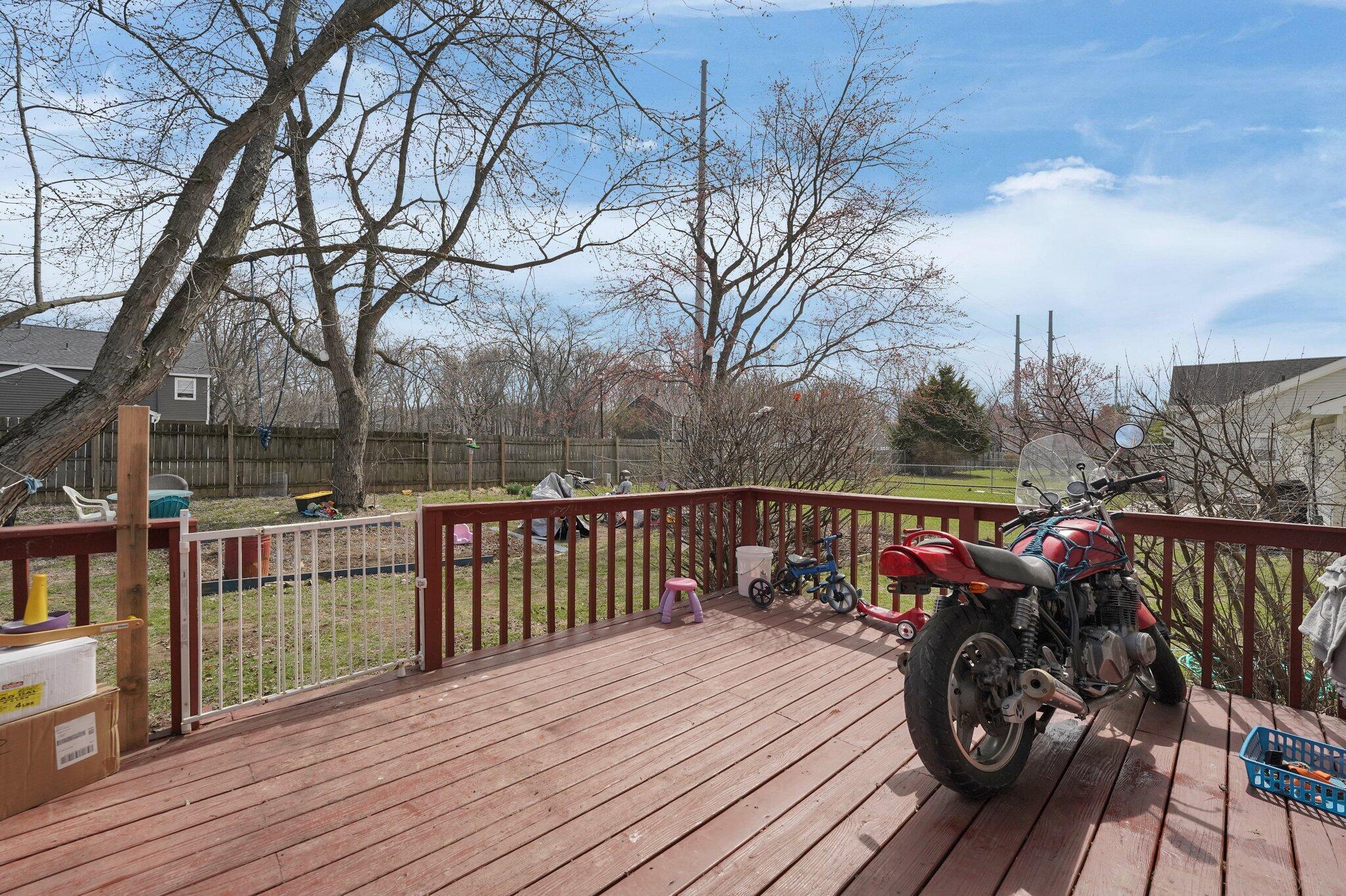 5850 Meadowhurst Way, Dublin, Ohio image 24