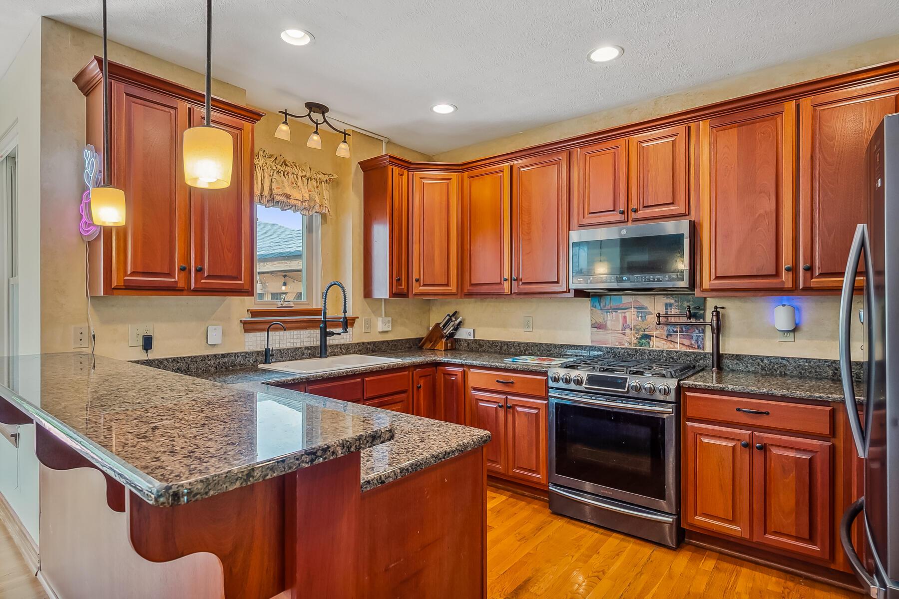 1198 Dale Ford Road, Delaware, Ohio image 32