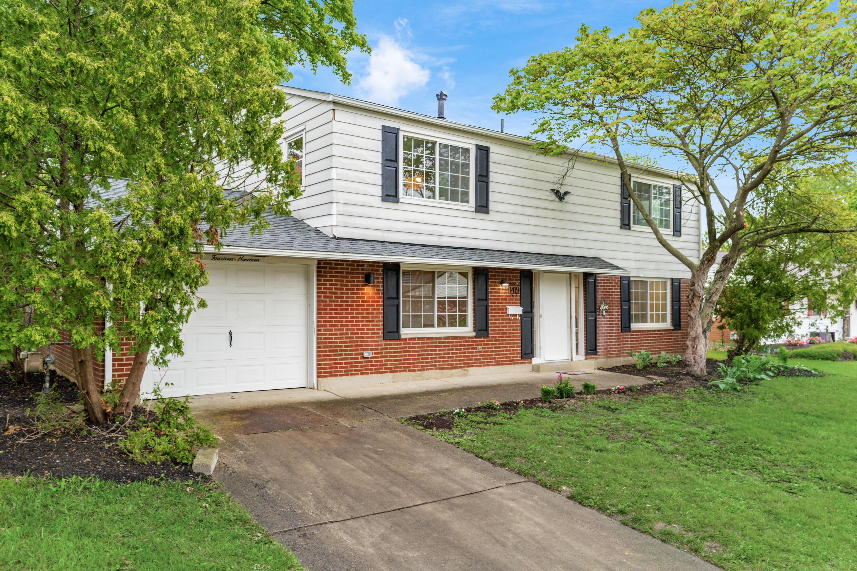 1419 Hentz Drive, Reynoldsburg, Ohio image 3