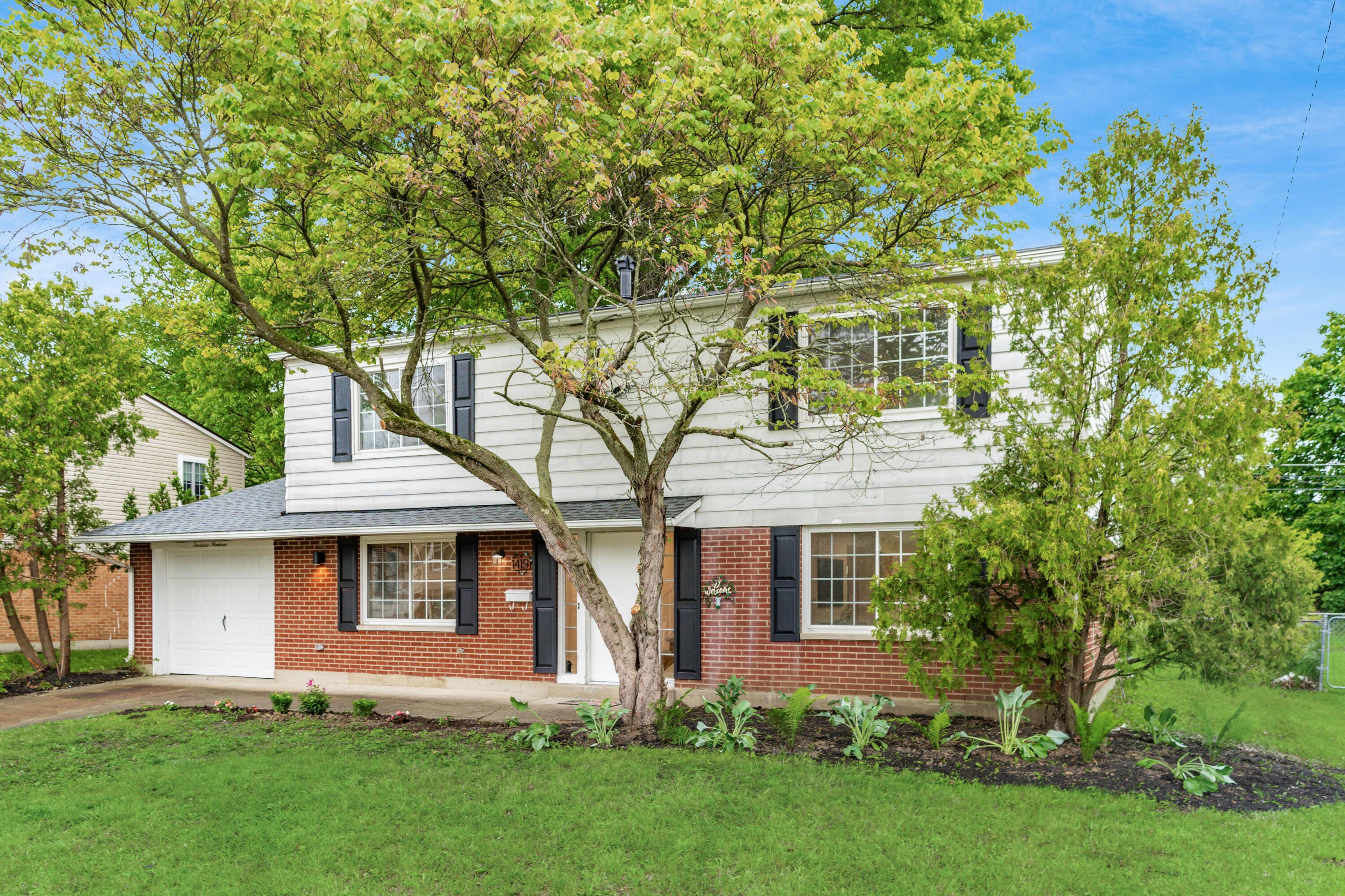 1419 Hentz Drive, Reynoldsburg, Ohio image 2