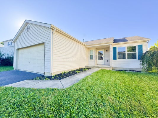 2557 LOCKSLEY RD, GROVE CITY, OH 43123 - Image 205bea3e4bda0b5ccc859262c3a24ddf/886714731