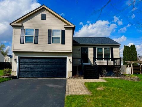 Photo of 98 Kettering, Delaware, OH 43015 (MLS # 226011802)