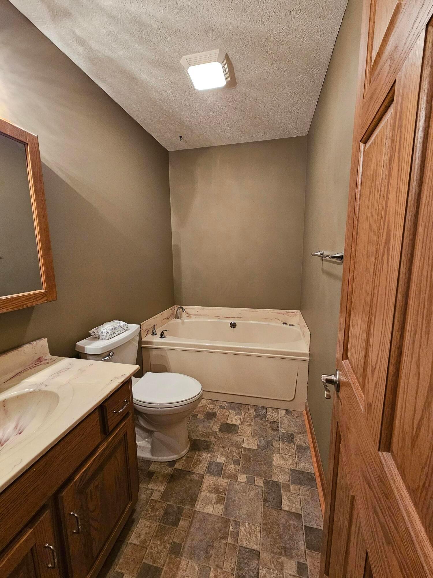 67 Jody Drive, Dresden, Ohio image 13